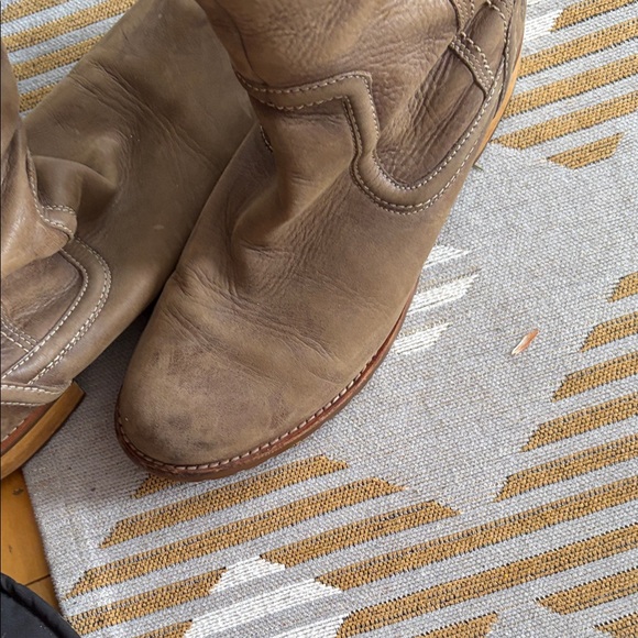 Timberland Women's Tan Leather Heeled Boots - Picture 8 of 9